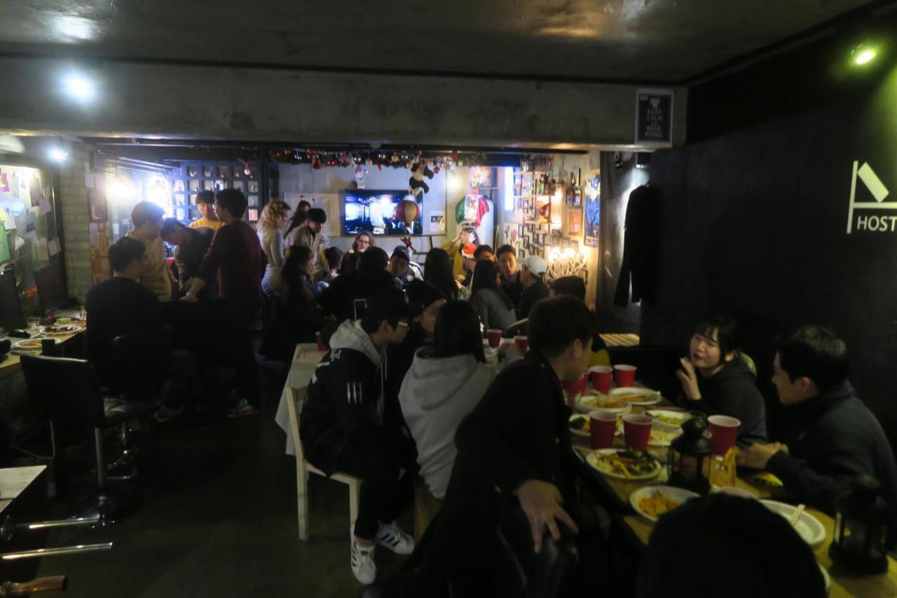 Inno Guesthouse & Bar Hongdae Seoel Buitenkant foto